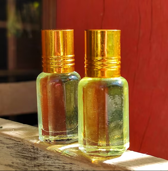 Exploring Elegance: A Comprehensive Guide to Men’s Perfume Oil Samples