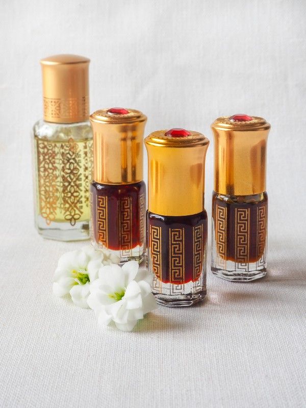 The Science of Scent: Understanding Arabian Perfume Oil Composition
